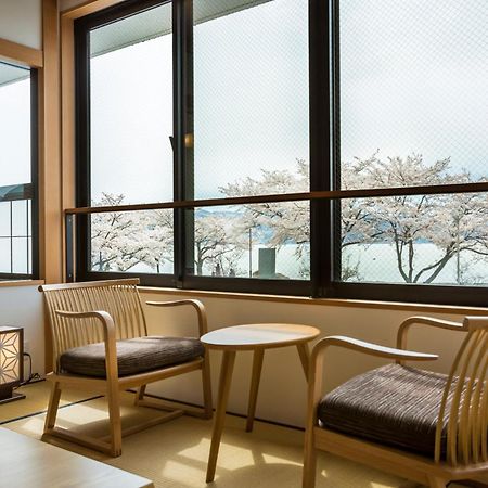Sui Suwako Hotel Сува Екстериор снимка