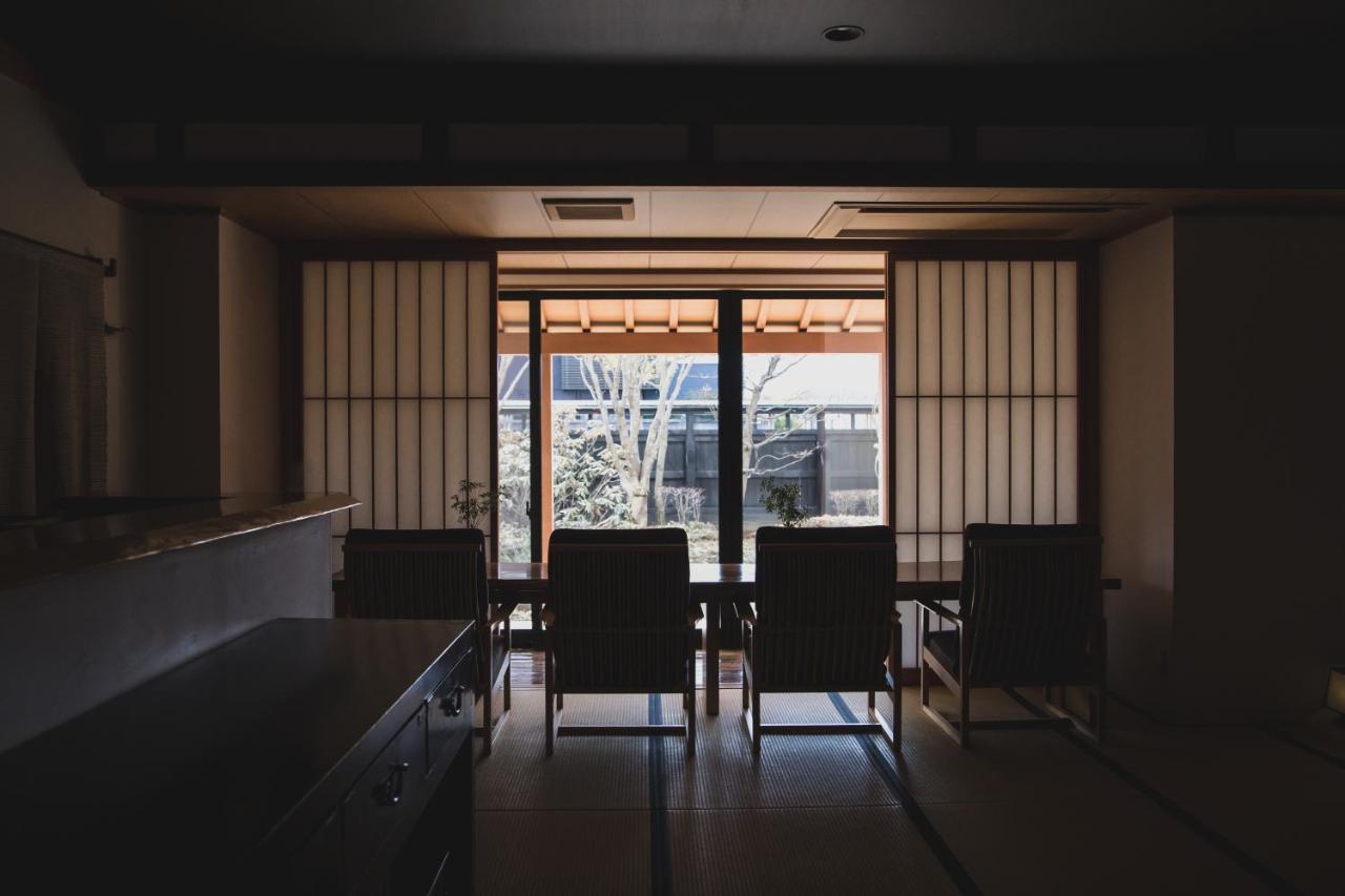 Sui Suwako Hotel Сува Екстериор снимка